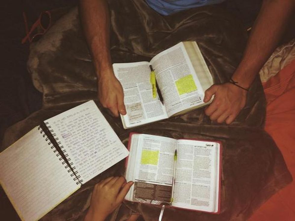 5 Bible Verses That Should Be Your Actual 'Relationship Goals'