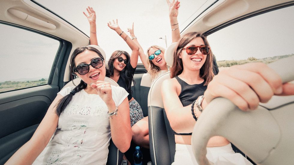 9 Ways To Make Any Long Road Trip At Least A 9/10