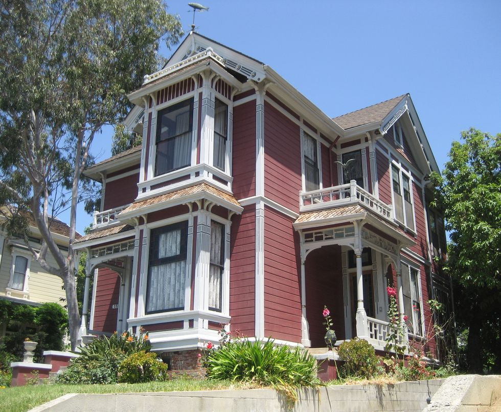 16 Spell Bound Lessons from The Series Charmed