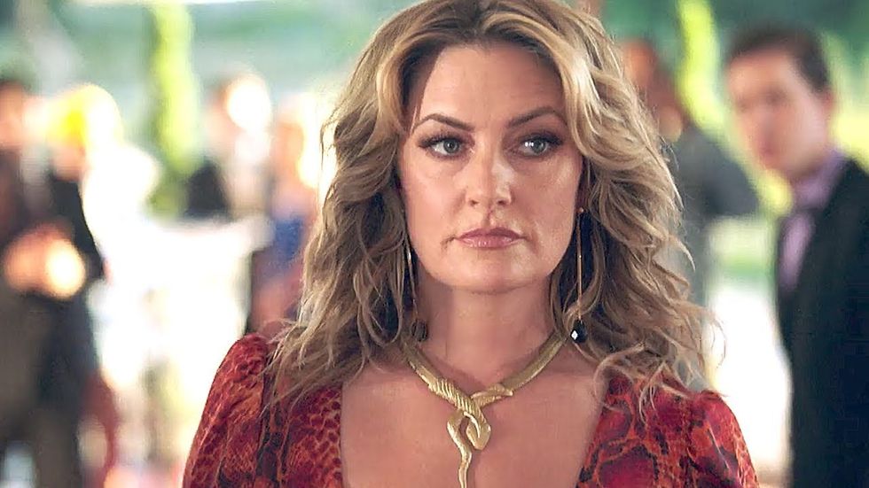alice cooper riverdale red dress 6 Reasons Alice Cooper Is 'Riverdale's' Best Character