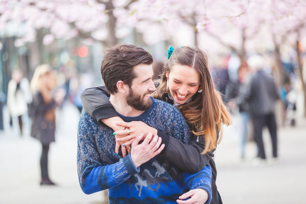 37 Signs You're Totally Into Him