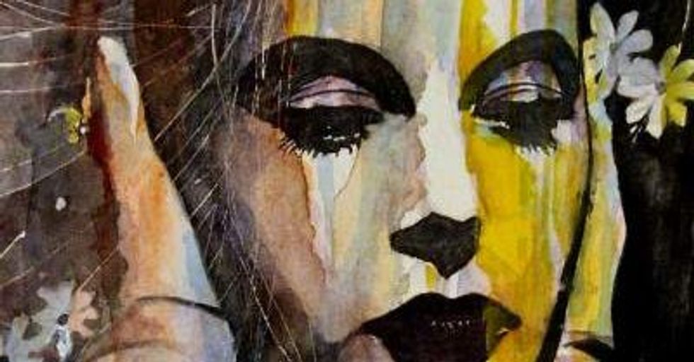 Mrs. Powercouple Outside of Tunnel Vision