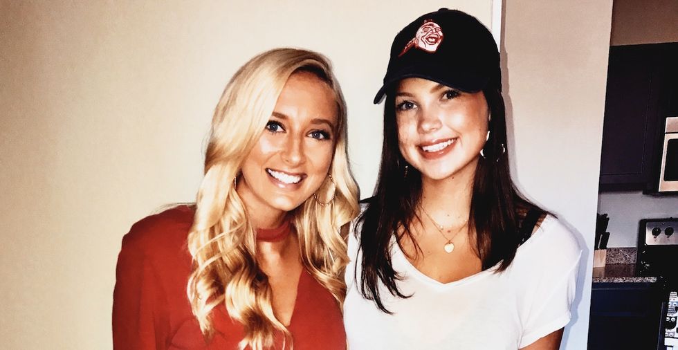 10 Predictable Things That Happen When You Take A College Class With Your Best Friend