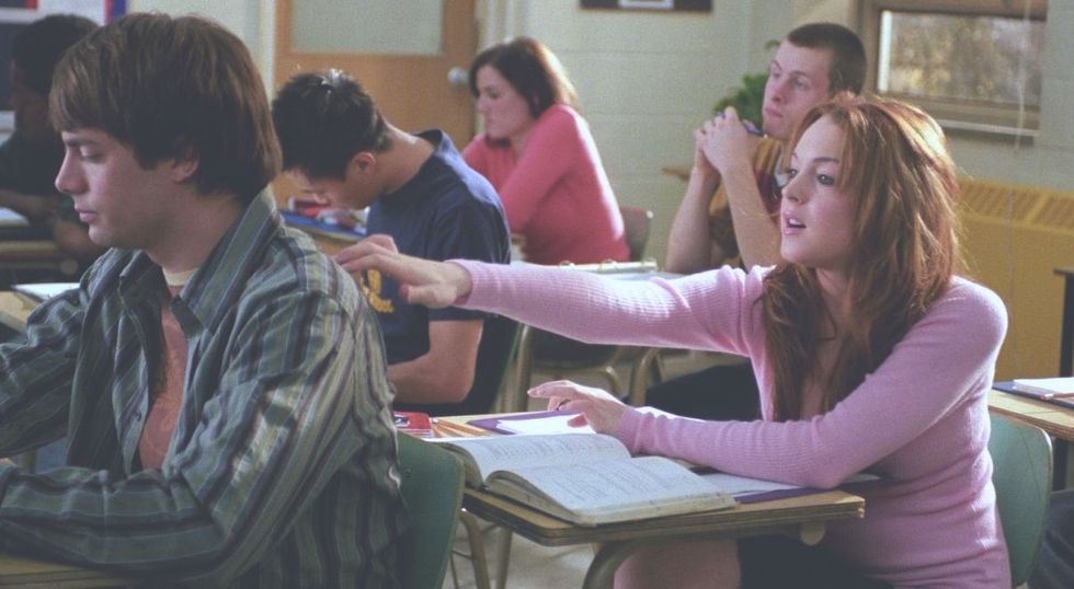 10 Smirk-Worthy Thoughts College Girls Can't Help But Have About A Cute Guy In Class