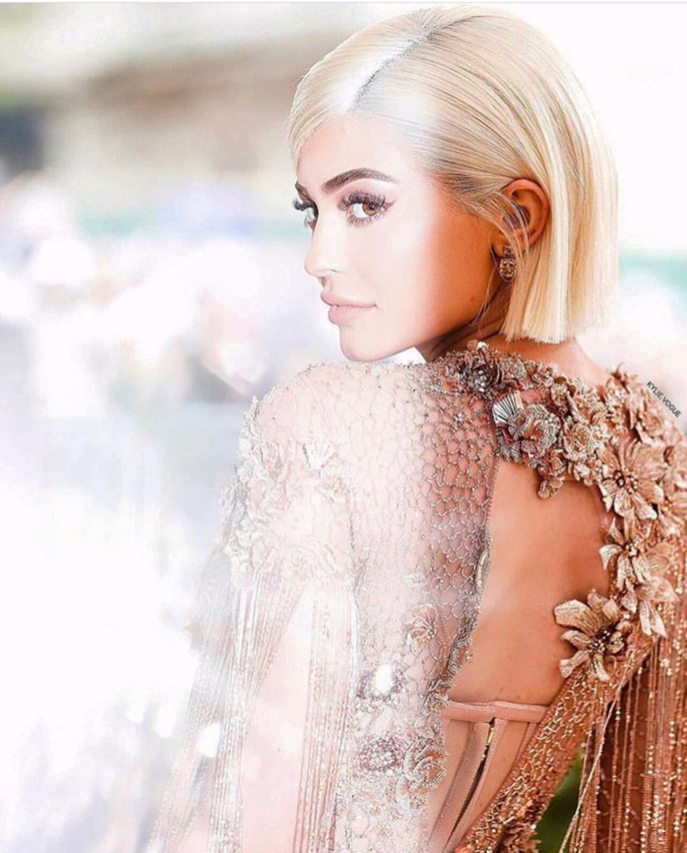 8 Things You've Done But Won't Admit To When Trying To Figure Out Kylie Jenner's Pregnancy