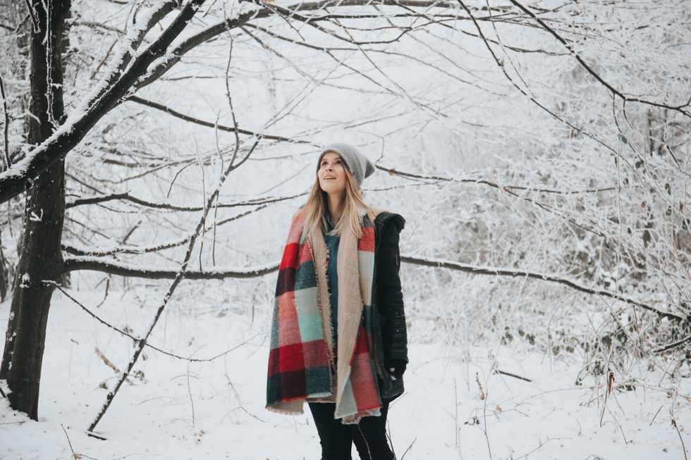 7 Ways That Even The 'Always Cold' Person Can Stay Warm This Winter