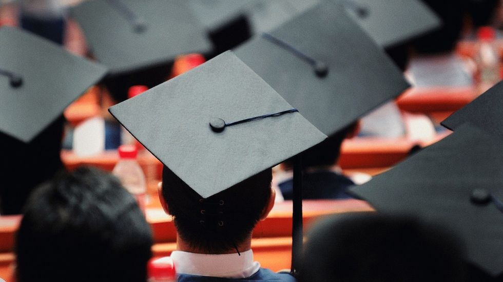 16 Things That You Will Do By The Time Your Senior Year Is Over