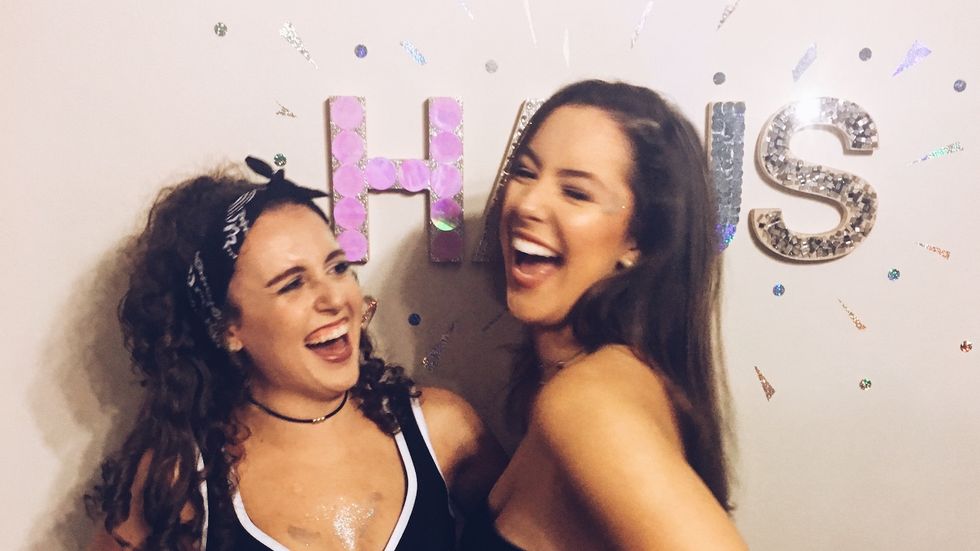 10 Reasons Why You Should Learn Your Friend's 'Love Languages'