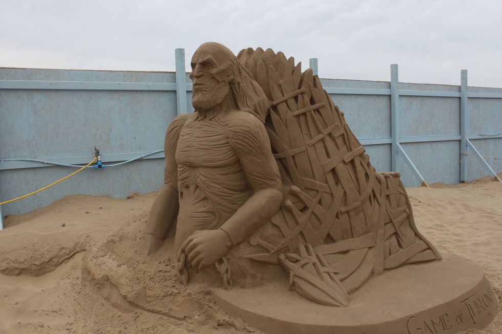 How to Survive Until The Next Season Of Game Of Thrones