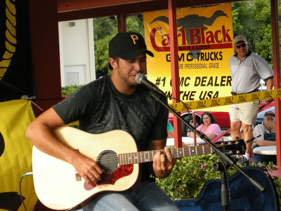 15 Luke Bryan Songs You Won't Hear On The Radio, So Here Are The Links