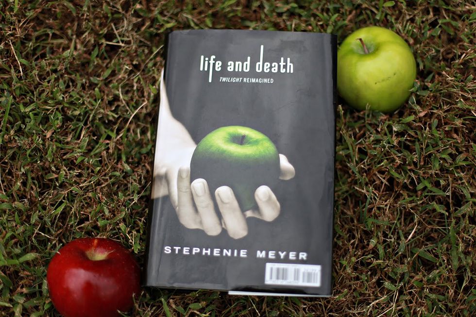 A 2008 Book Craze With A 2018 Book Review Of "Life and Death"