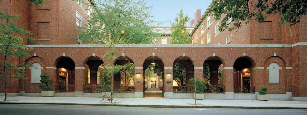 4 Ways College Life Differs From Boarding School Life