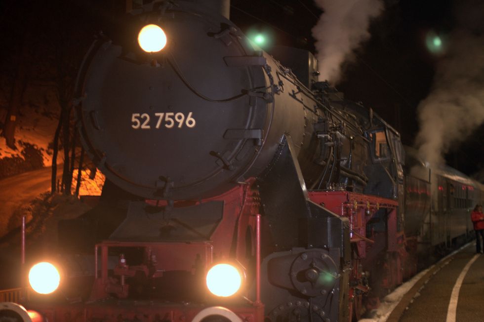 Life Lessons We Can All Learn From 'Polar Express'