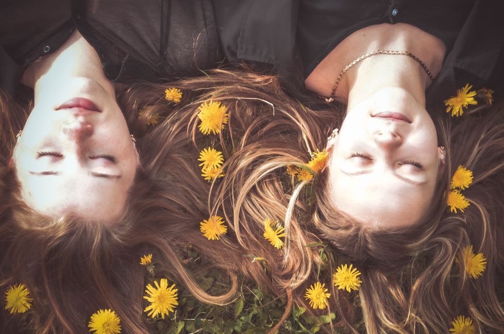 11 Phases Of What It Really Takes To Be A Best Friend