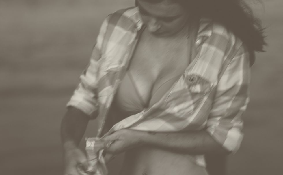 To The Girls Who Wish They Had Big Boobs, You Shouldn't Envy Us