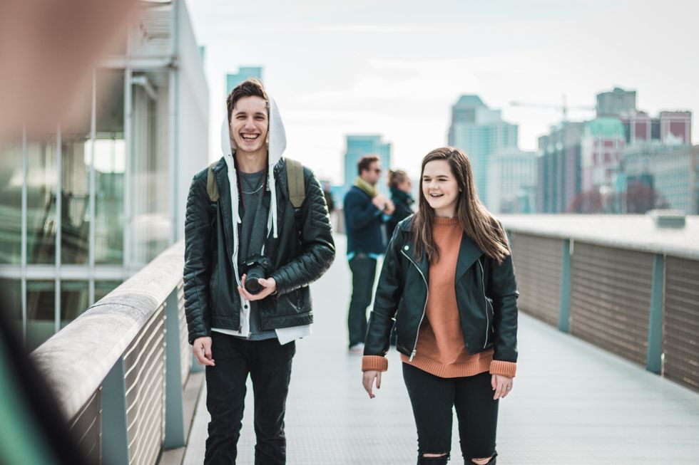 18 Perks of Having a Gay Best Friend