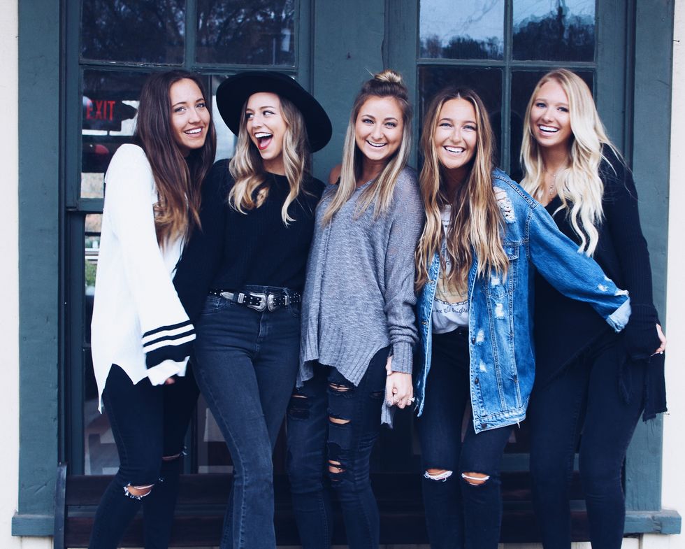 10 Game Changers That Happen When You Find Your Ride-Or-Die Friend Group