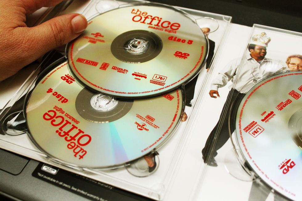 11 Scenes From "The Office" That Parallel "Star Wars: The Last Jedi"