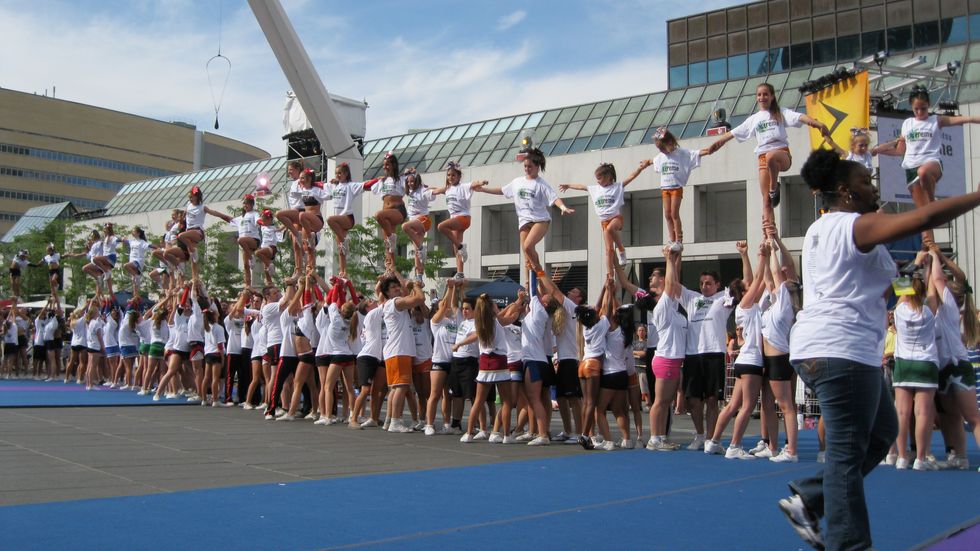 8 Cheer Routines That Will Make You Believe That Cheerleading Is A Sport