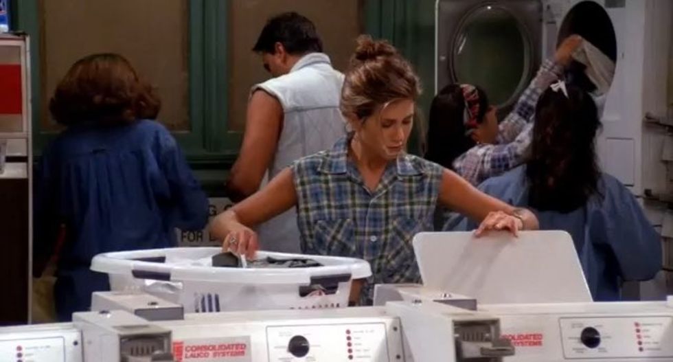 17 Times College Life In The 20XXs Was Predicted By 'Friends' In The '90s With 100% Accuracy