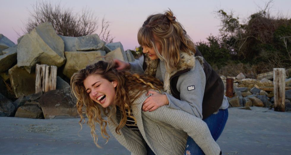 How To Make Friends: College Edition