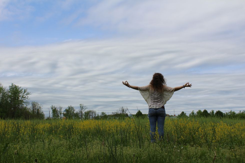 Eight Things Old Souls Feel Living in a Millennial World