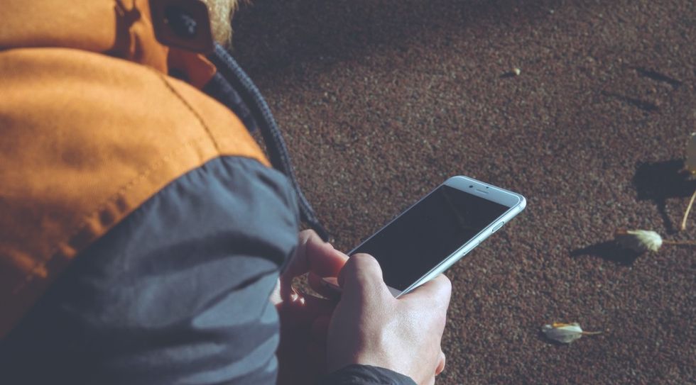 11 Dating Trends Your Average Millennial Woman Will Hold In Utter Disgust