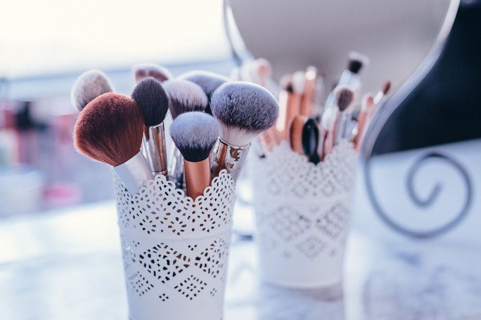 25 Beauty MUST-Haves Your Cosmetic Drawer Is Barren Without