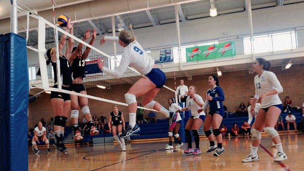 11 Signs You Are Undeniably And Definitely A Volleyball Player