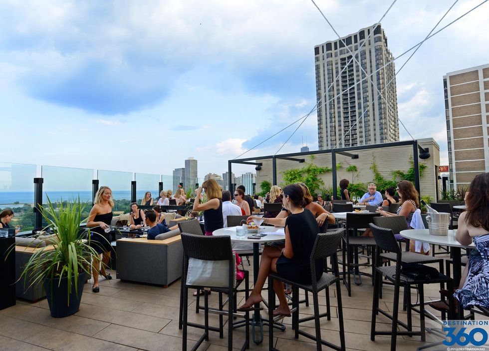 9 Rooftop Restaurants To Drink At This Summer In Chicago