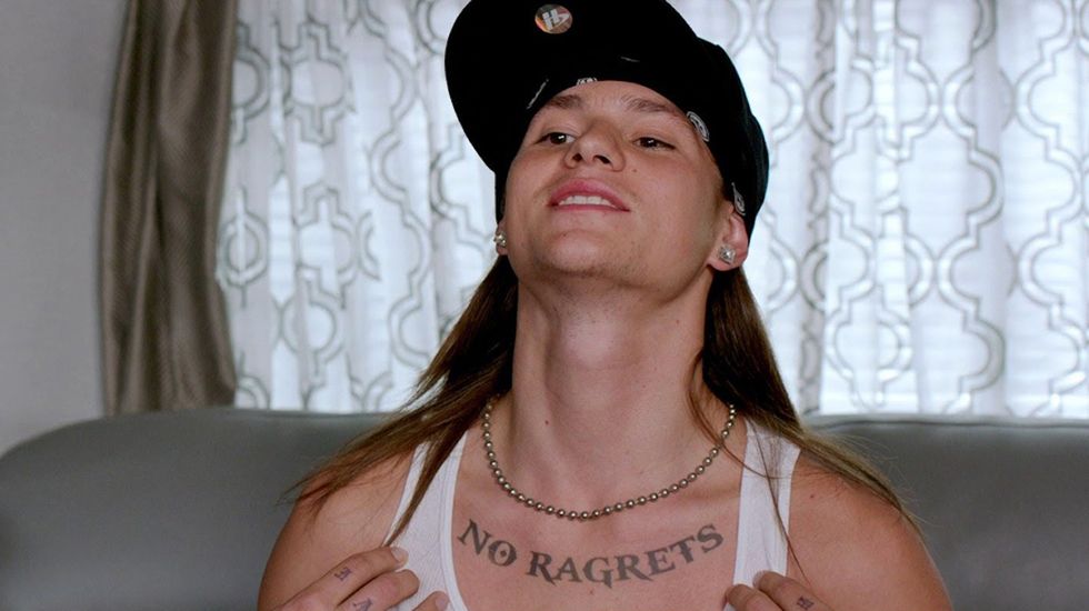 10 Emotional Stages College Seniors Go Through During Home Stretch