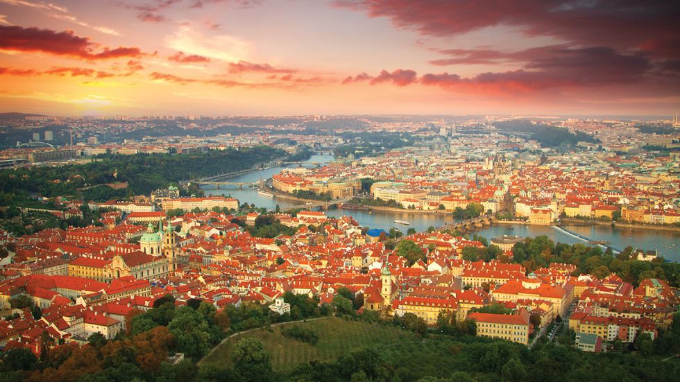 11 Things To See And Eat While You're On Your Trip To Prague