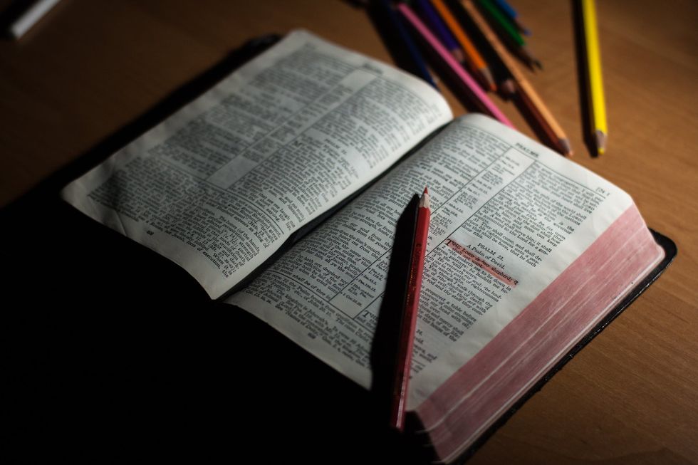 7 Bible Verses To Get You Through The Week