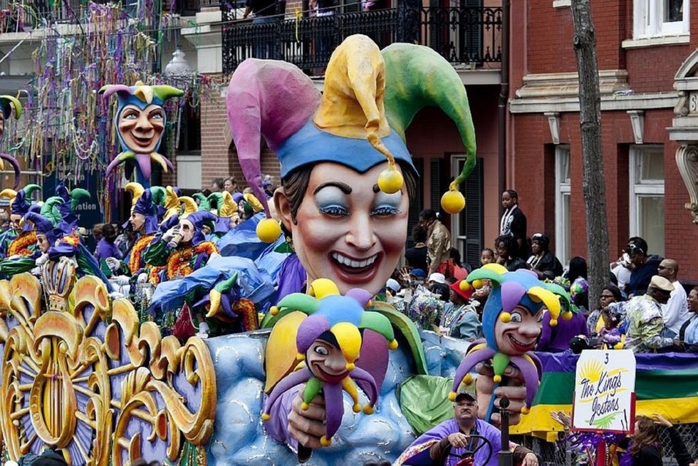 16 Things That Are ONLY Socially Acceptable During Mardi Gras Season In Louisiana