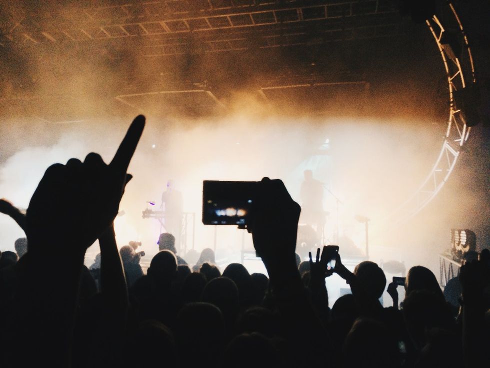 4 Lessons I Learned From A Stranger At A Concert