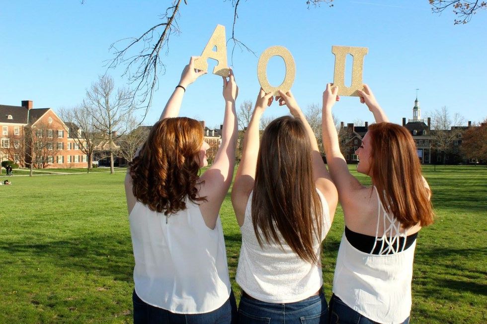 9 Thoughts That Rush Through Your Head As A College Girl During Sorority Recruitment