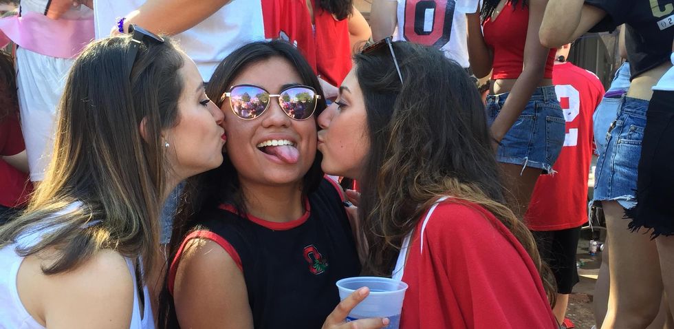 10 Reasons Your Friends Are Better Than A Boyfriend, As Told By 'Sex And The City'
