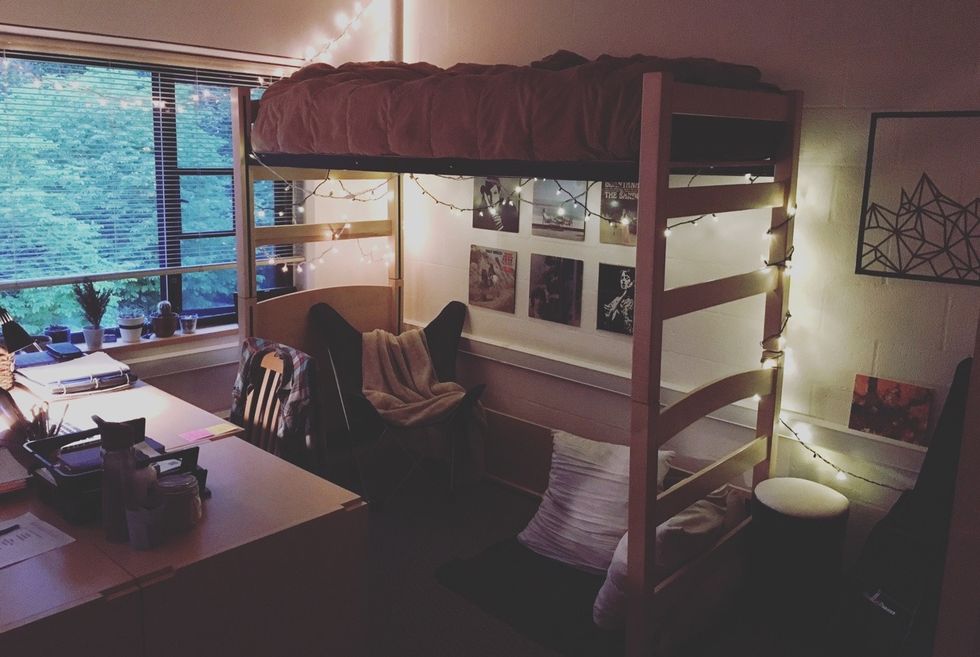 3 Topics For Late Night Talks With Your Roommate