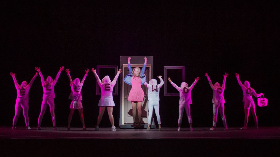 38 Photos From Furman's Legally Blonde That You MUST See