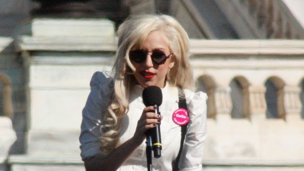 10 Celebrities Who Have Undoubtedly Inspired And Restored Your Faith In Humanity