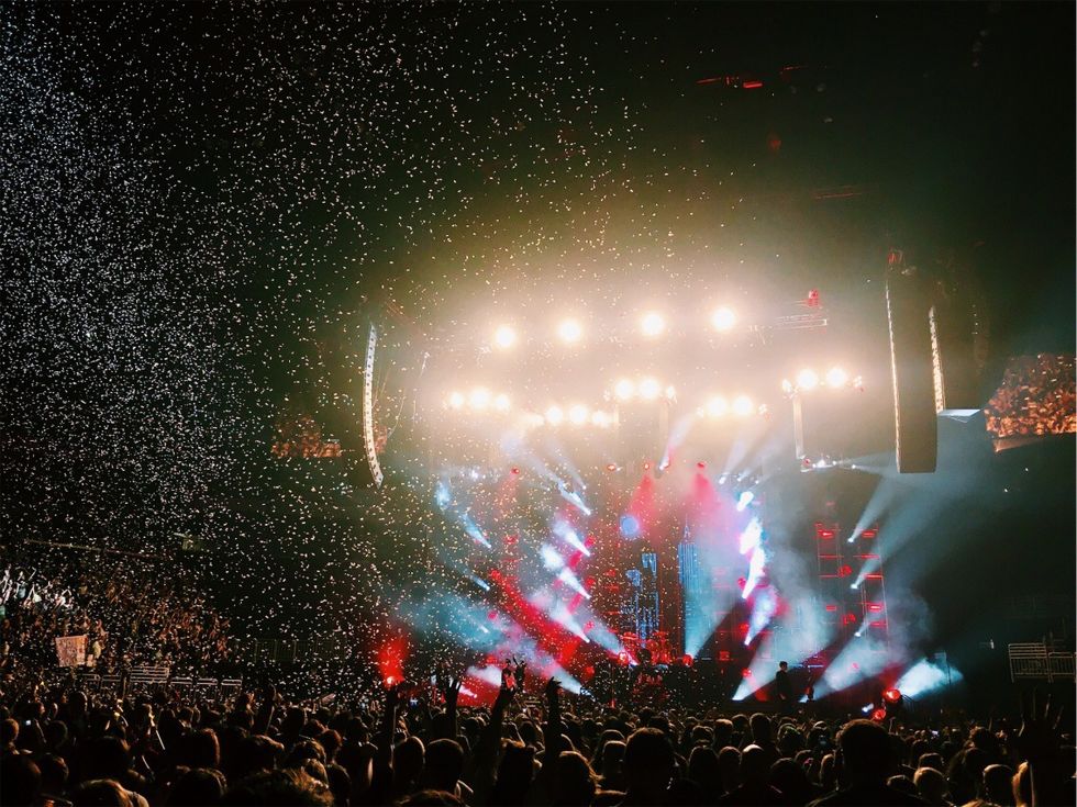 25 Of The Best Songs In The World That You Need in Your Life