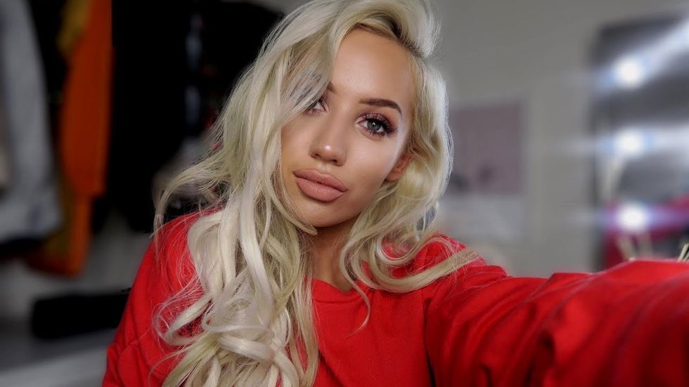 If You Use Social Media, You Should Know Elle Darby's Name