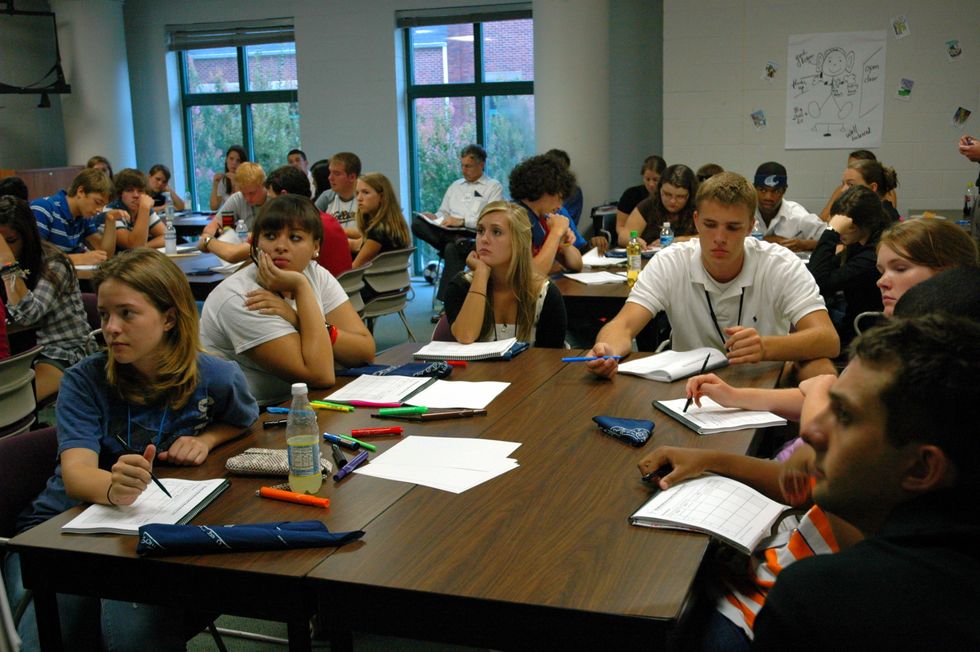 The 7 Types Of People In Your Creative Writing Class