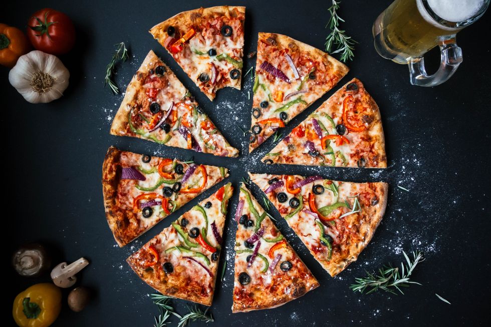 7 Reasons Why You Should Eat At California Pizza Kitchen