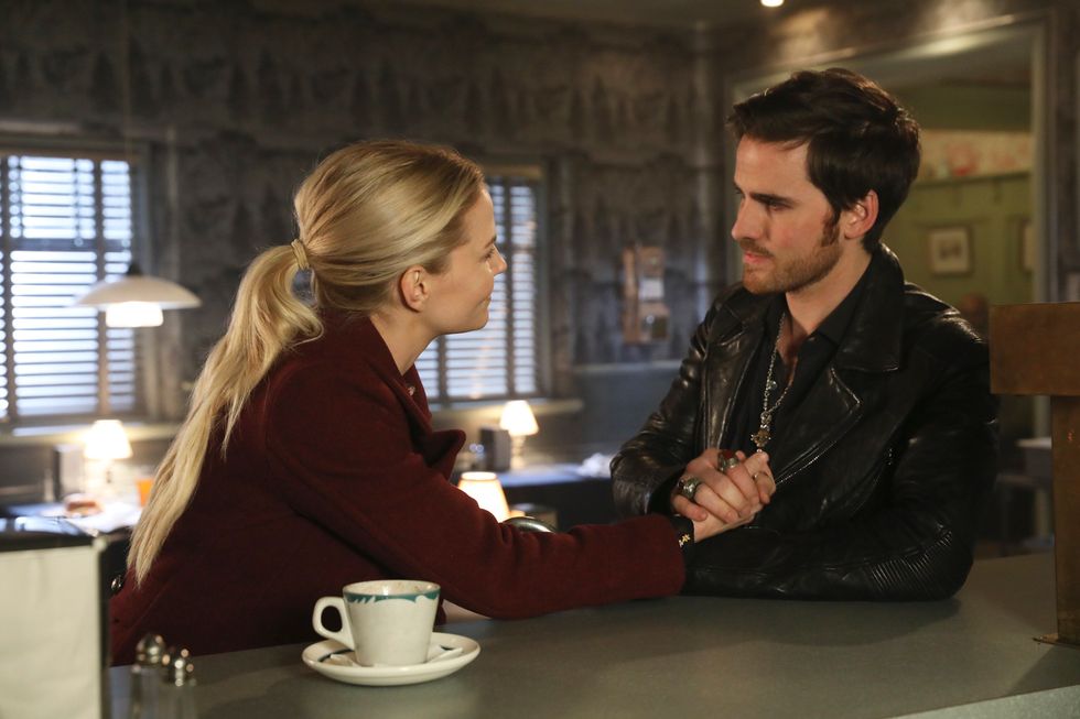 15 Captain Swan Moments That'll Make Nonbelievers Have Faith In Fairy Tales