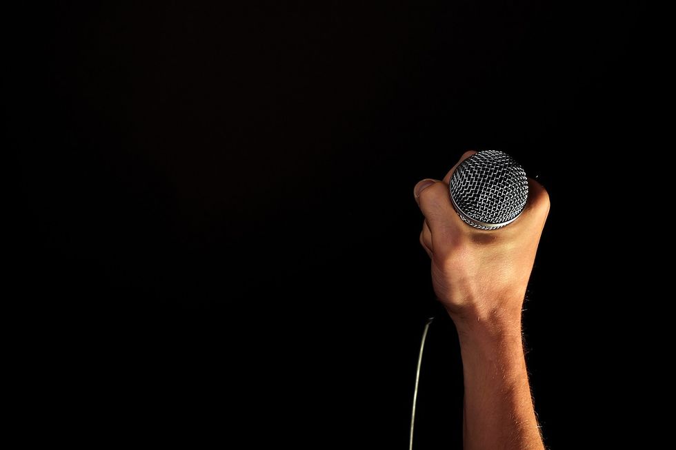 10 Types Of People That Perform At Open Mic Night