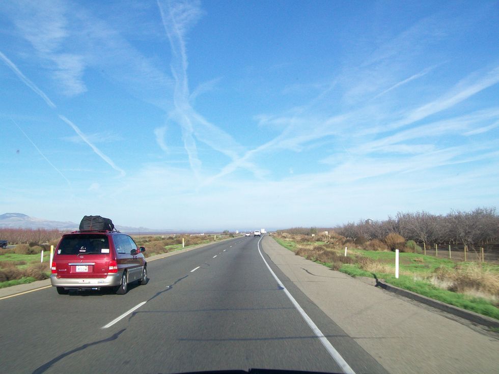 5 Things That Make Road Trips Home During College Chaos So Worth It