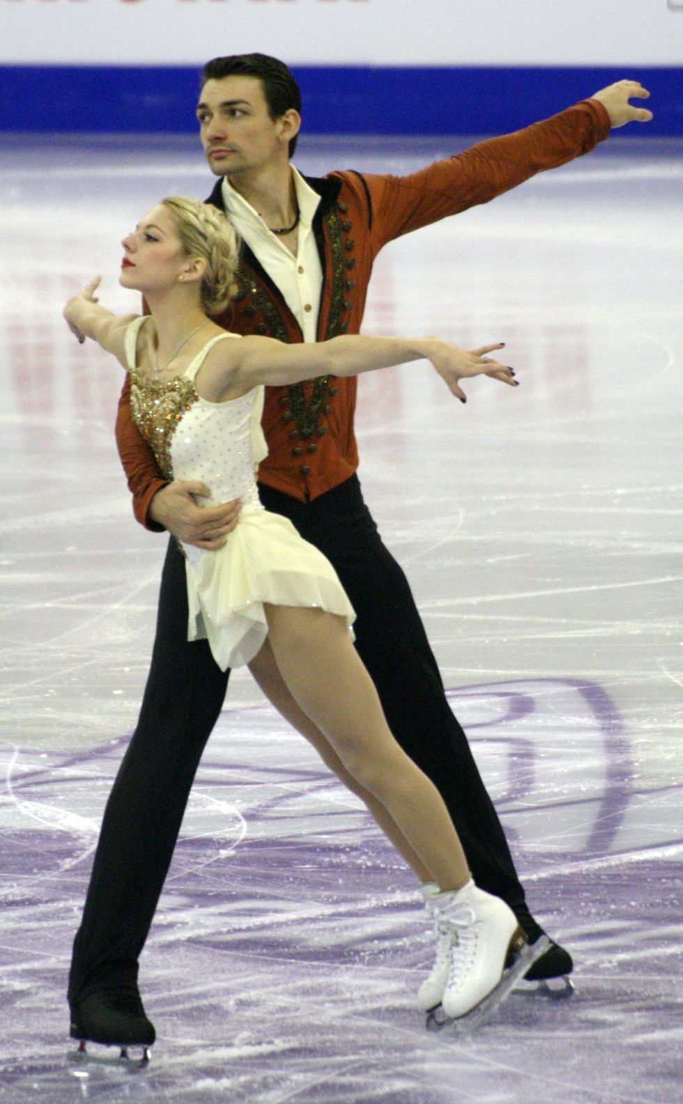 Why Alexa And Chris Knierim Are Such Admirable Athletes