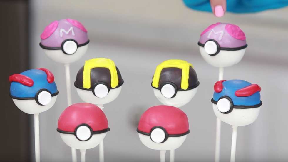 16 Dessert Ideas And Recipes That Will Leave Your Inner-Nerd Drooling