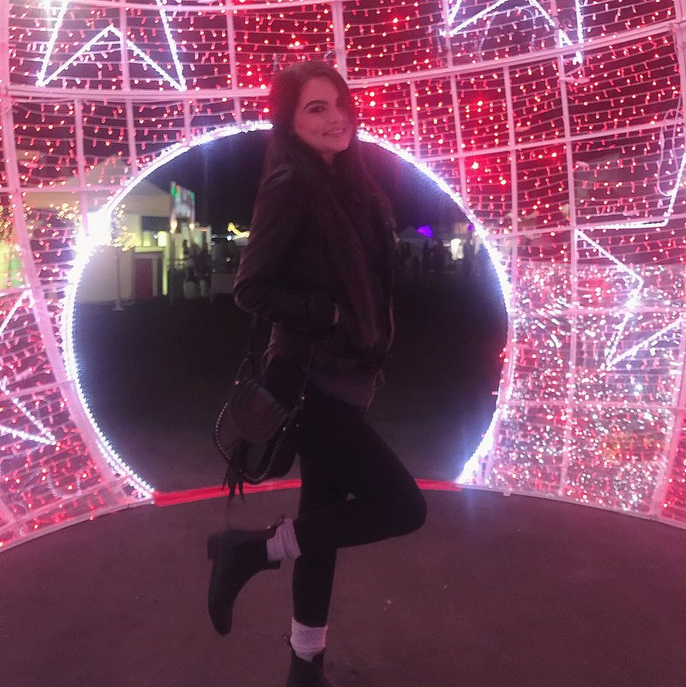 8 Reasons Being Single On V-Day Is The Best